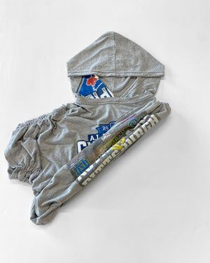 Crossbody Hood in Grey